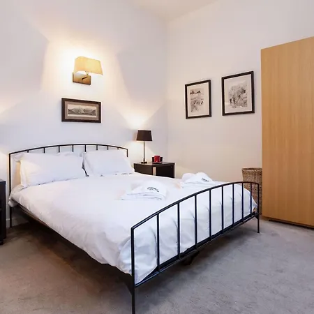 In Und Bergblick By Interhome